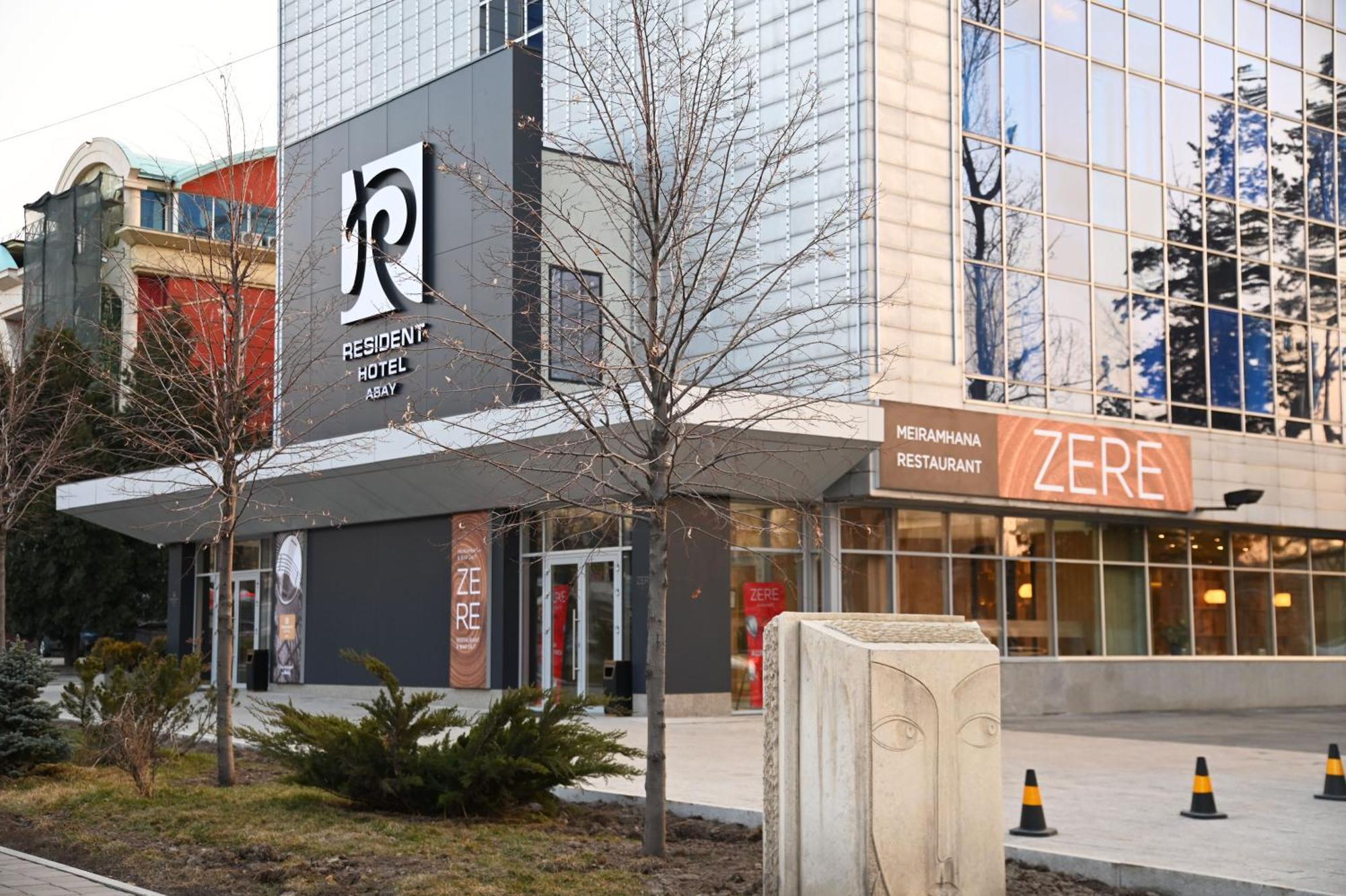 Resident Hotel Abay Almaty Exterior foto